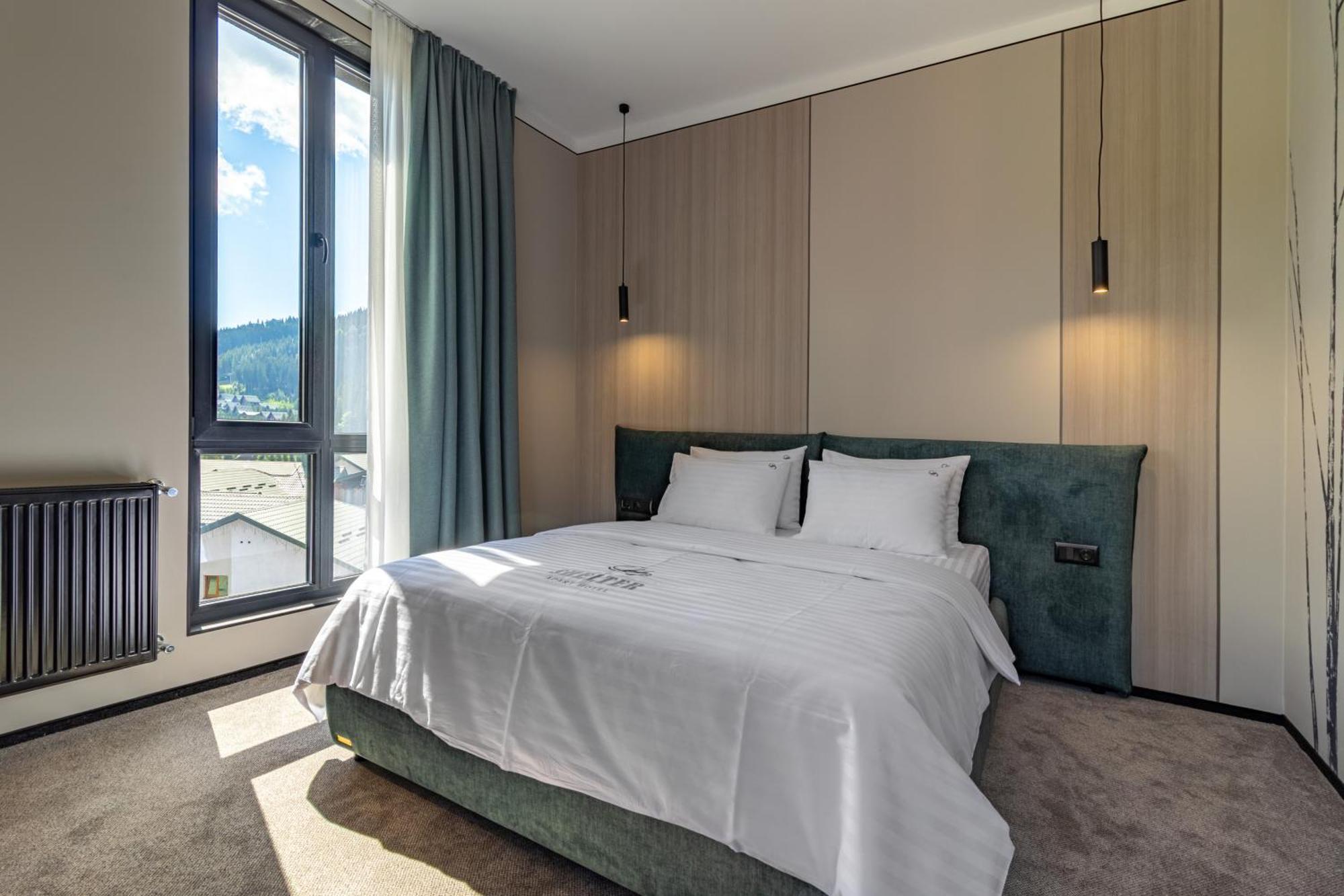 Shelter Apart Hotel Bukovel Exterior photo