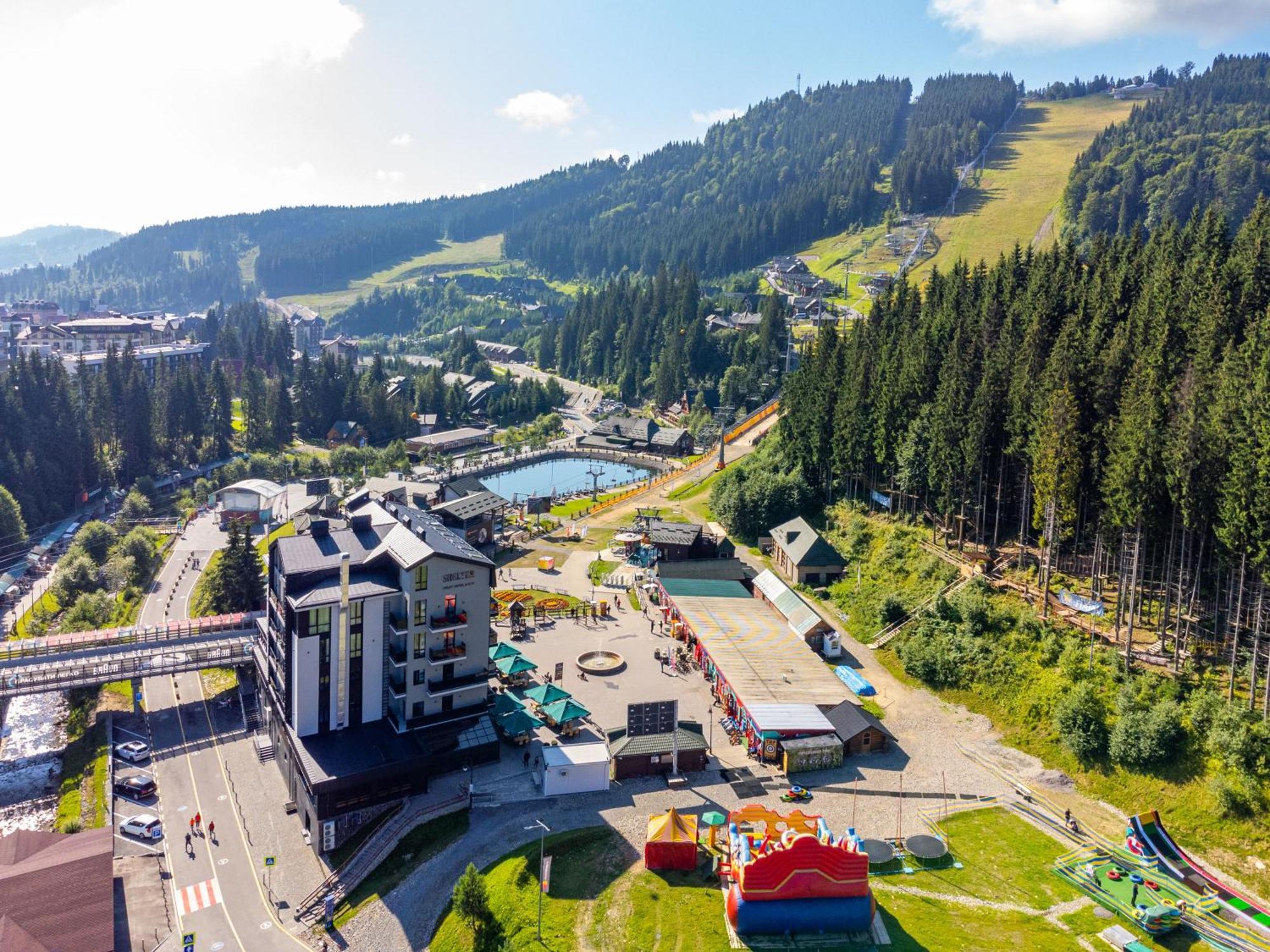 Shelter Apart Hotel Bukovel Exterior photo